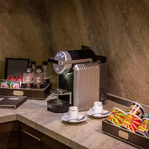 Braira Hettin & , Riyadh Saudi Arabia